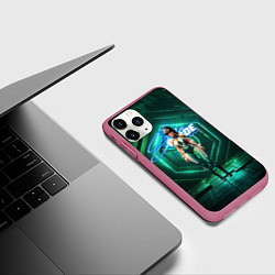 Чехол iPhone 11 Pro матовый Stellar Blade Eve космический зеленый, цвет: 3D-малиновый — фото 2