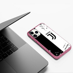 Чехол iPhone 11 Pro матовый Juventus краски текстура спорт, цвет: 3D-малиновый — фото 2