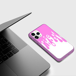 Чехол iPhone 11 Pro матовый Потеки розовой краски на белом, цвет: 3D-фиолетовый — фото 2