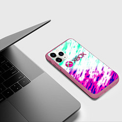 Чехол iPhone 11 Pro матовый Xbox краски текстура игры, цвет: 3D-малиновый — фото 2