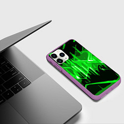 Чехол iPhone 11 Pro матовый Зелёная агрессивная абстракция на чёрном фоне, цвет: 3D-фиолетовый — фото 2