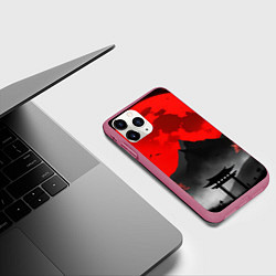 Чехол iPhone 11 Pro матовый Черная гора Японии на закате, цвет: 3D-малиновый — фото 2