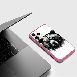 Чехол iPhone 11 Pro матовый Гранж - портрет медведя, цвет: 3D-малиновый — фото 2