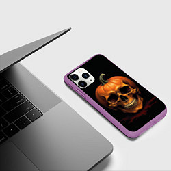 Чехол iPhone 11 Pro матовый Череп-тыква для Хэллоуина, цвет: 3D-фиолетовый — фото 2