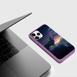 Чехол iPhone 11 Pro матовый Волк и луна, цвет: 3D-фиолетовый — фото 2