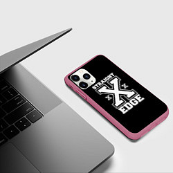 Чехол iPhone 11 Pro матовый Straight edge SXE, цвет: 3D-малиновый — фото 2