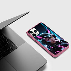 Чехол iPhone 11 Pro матовый Неон кибер девушка, цвет: 3D-малиновый — фото 2