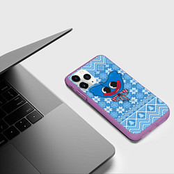 Чехол iPhone 11 Pro матовый Huggy Wuggy миленький новогодний свитер ugly, цвет: 3D-фиолетовый — фото 2