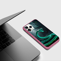 Чехол iPhone 11 Pro матовый Змея в неоновом лесу, цвет: 3D-малиновый — фото 2