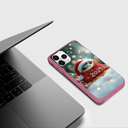 Чехол iPhone 11 Pro матовый Денежная змейка 2025, цвет: 3D-малиновый — фото 2