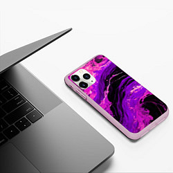 Чехол iPhone 11 Pro матовый Фиолетовые брызги на чёрном фоне, цвет: 3D-розовый — фото 2