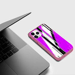 Чехол iPhone 11 Pro матовый Чёрно-белые вертикальные полосы на фиолетовом фоне, цвет: 3D-малиновый — фото 2