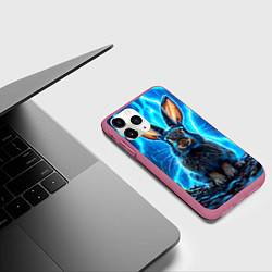 Чехол iPhone 11 Pro матовый Заяц в разрядах молний, цвет: 3D-малиновый — фото 2