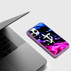 Чехол iPhone 11 Pro матовый Doom flame neon, цвет: 3D-фиолетовый — фото 2
