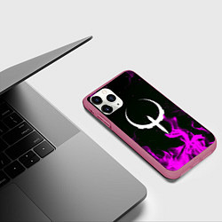 Чехол iPhone 11 Pro матовый Quake fire neon, цвет: 3D-малиновый — фото 2