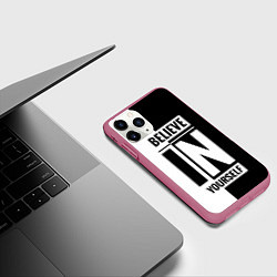 Чехол iPhone 11 Pro матовый Верь в себя надпись черно белая, цвет: 3D-малиновый — фото 2
