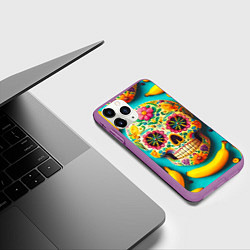 Чехол iPhone 11 Pro матовый Череп и бананы - летняя композиция, цвет: 3D-фиолетовый — фото 2