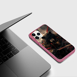 Чехол iPhone 11 Pro матовый Самурай медведь, цвет: 3D-малиновый — фото 2