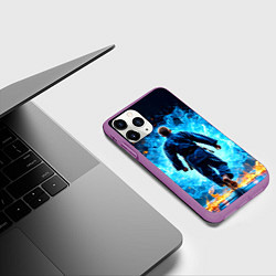 Чехол iPhone 11 Pro матовый Дзюдоист в синем пламени, цвет: 3D-фиолетовый — фото 2