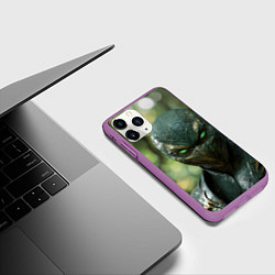 Чехол iPhone 11 Pro матовый Reptile green Mortal kombat, цвет: 3D-фиолетовый — фото 2