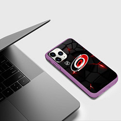 Чехол iPhone 11 Pro матовый Каролина Харрикейнз - НХЛ хоккей, цвет: 3D-фиолетовый — фото 2
