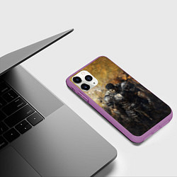 Чехол iPhone 11 Pro матовый Воин Гатц в броне, цвет: 3D-фиолетовый — фото 2