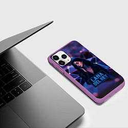 Чехол iPhone 11 Pro матовый Lana Del Rey и неоновая вывеска, цвет: 3D-фиолетовый — фото 2
