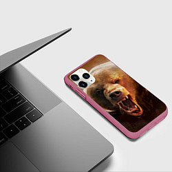 Чехол iPhone 11 Pro матовый Рык медведя, цвет: 3D-малиновый — фото 2