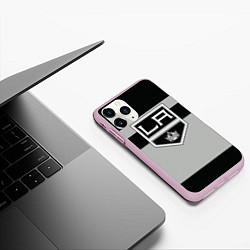 Чехол iPhone 11 Pro матовый Los Angeles Kings, цвет: 3D-розовый — фото 2