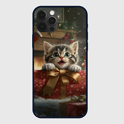 Чехол для iPhone 12 Pro Max Новогодний милый котенок на подарке, цвет: 3D-черный