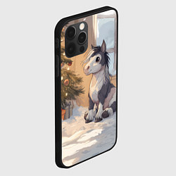 Чехол для iPhone 12 Pro Max Лошадка у елки, цвет: 3D-черный — фото 2
