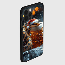 Чехол для iPhone 12 Pro Новогодняя змея и кружка пива, цвет: 3D-черный — фото 2