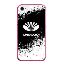 Чехол iPhone 7/8 матовый Daewoo: Black Spray, цвет: 3D-малиновый