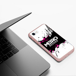 Чехол iPhone 7/8 матовый Metro: Exodus Purple, цвет: 3D-светло-розовый — фото 2