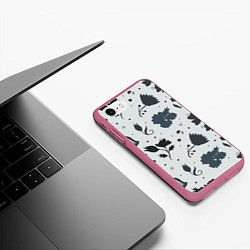 Чехол iPhone 7/8 матовый Чёрно-белые цветы, цвет: 3D-малиновый — фото 2