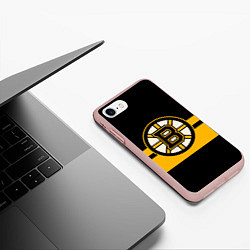 Чехол iPhone 7/8 матовый BOSTON BRUINS NHL, цвет: 3D-светло-розовый — фото 2