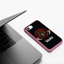 Чехол iPhone 7/8 матовый Valheim Viking Bear, цвет: 3D-малиновый — фото 2