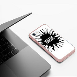 Чехол iPhone 7/8 матовый MUSE пальцы, цвет: 3D-светло-розовый — фото 2