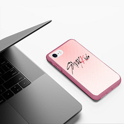Чехол iPhone 7/8 матовый Stray kids лого, K-pop ромбики, цвет: 3D-малиновый — фото 2