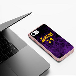 Чехол iPhone 7/8 матовый Lakers 24 фиолетовое пламя, цвет: 3D-светло-розовый — фото 2