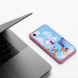 Чехол iPhone 7/8 матовый My Little Pony летают в облаках, цвет: 3D-малиновый — фото 2