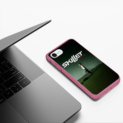 Чехол iPhone 7/8 матовый Comatose - Skillet, цвет: 3D-малиновый — фото 2