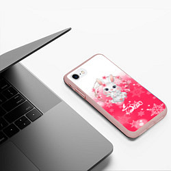 Чехол iPhone 7/8 матовый Зайка в венке 2023, цвет: 3D-светло-розовый — фото 2