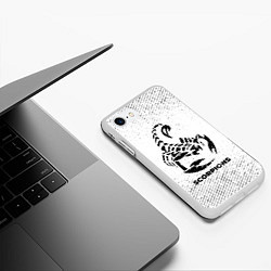 Чехол iPhone 7/8 матовый Scorpions с потертостями на светлом фоне, цвет: 3D-белый — фото 2