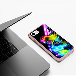 Чехол iPhone 7/8 матовый Огненная девчонка - киберпанк - неоновое свечение, цвет: 3D-светло-розовый — фото 2