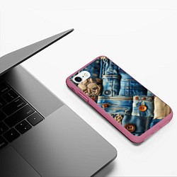 Чехол iPhone 7/8 матовый Джинсовый пэчворк с пуговицами - мода, цвет: 3D-малиновый — фото 2