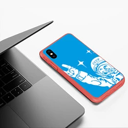 Чехол iPhone XS Max матовый Гагарин рокер, цвет: 3D-красный — фото 2