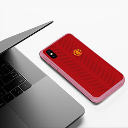 Чехол iPhone XS Max матовый Manchester United: Red Lines, цвет: 3D-малиновый — фото 2