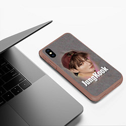 Чехол iPhone XS Max матовый BTS JungKook, цвет: 3D-коричневый — фото 2