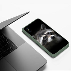 Чехол iPhone XS Max матовый Енот, цвет: 3D-темно-зеленый — фото 2